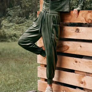 Aerie After Party Velour Joggers
